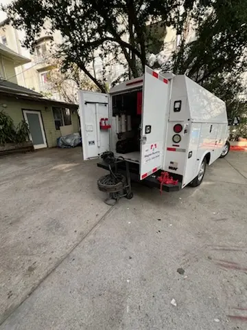 Magnet Plumbing service vehicle on-site for Water Heater Repair in Oakland Park